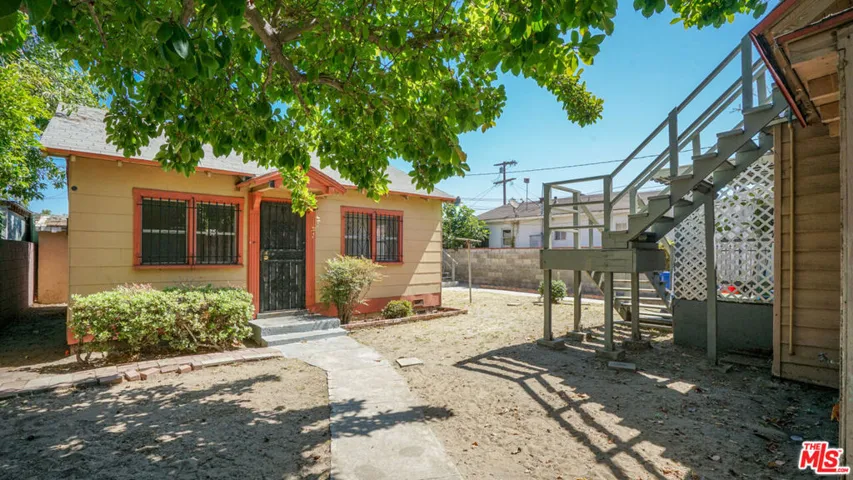 1111 W 47th Street, Los Angeles, California 90037