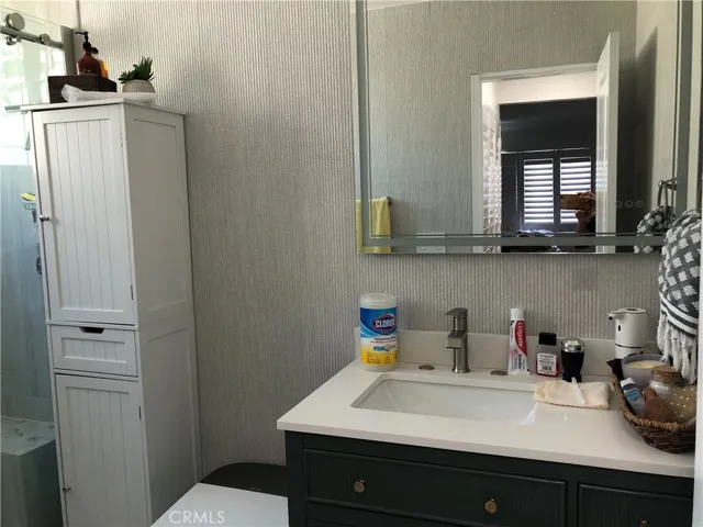 5772 Garden Grove 519, Westminster, California 92683