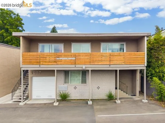 1533 Harmon St, Berkeley, California 94703