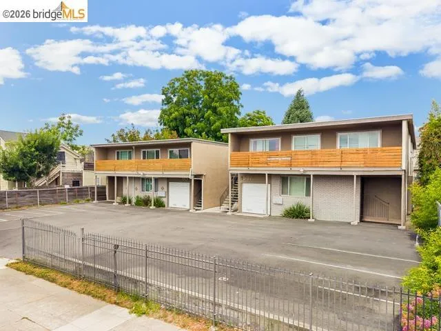 1533 Harmon St, Berkeley, California 94703