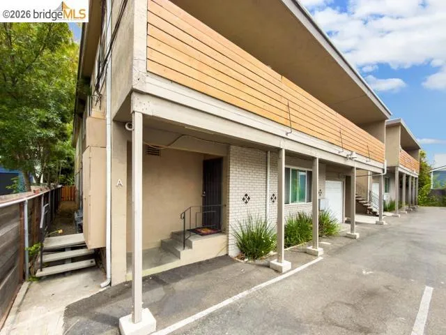 1533 Harmon St, Berkeley, California 94703