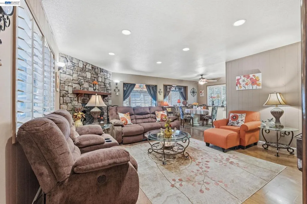 24217 Appaloosa Way, Sonora, California 95370 — photo 5