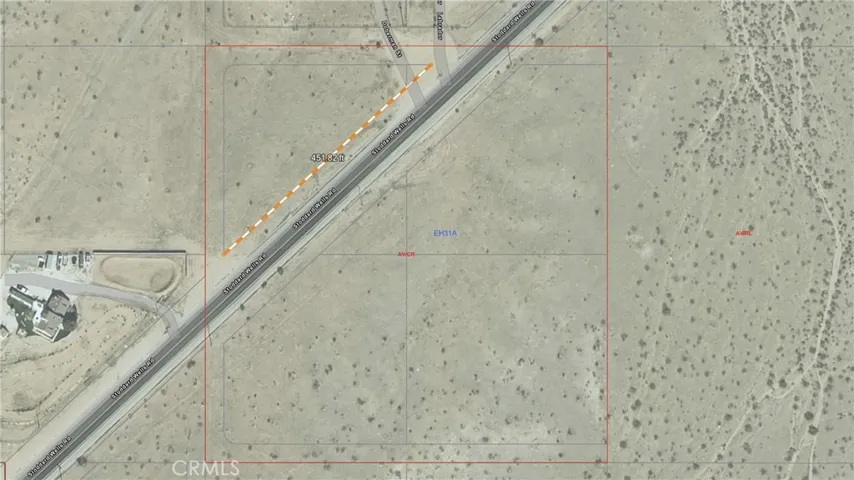 4 Stoddard Wells Road, Apple Valley, California 92307