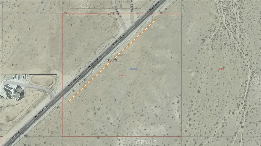 4 Stoddard Wells Road, Apple Valley, California 92307