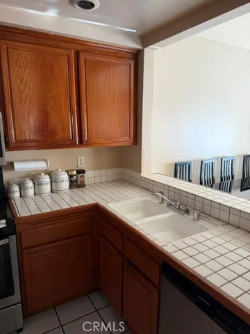 1265 S Neveen, Anaheim, California 92804