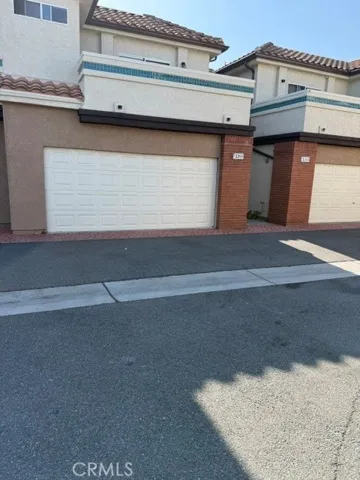 1265 S Neveen, Anaheim, California 92804