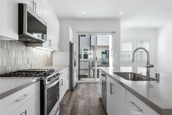 1415 West Cara Drive, Anaheim, California 92805