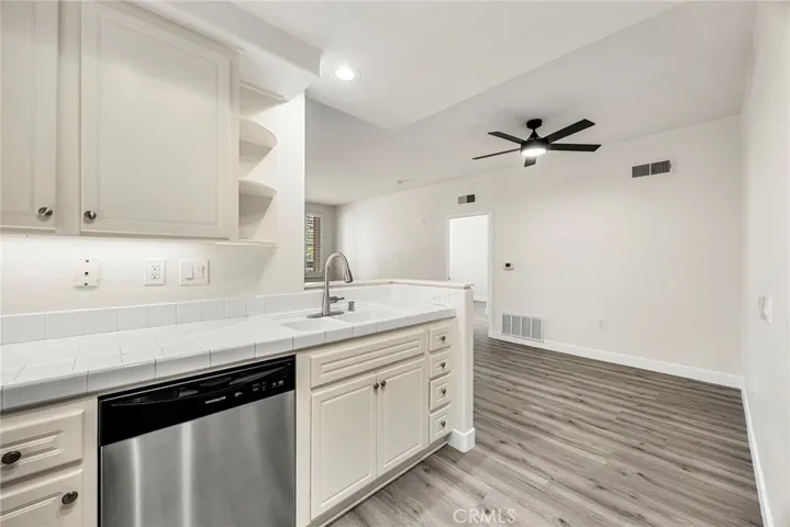 1603 Solvay Aisle, Irvine, California 92606