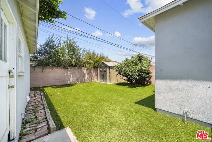 12817 Blodgett Avenue, Downey, California 90242