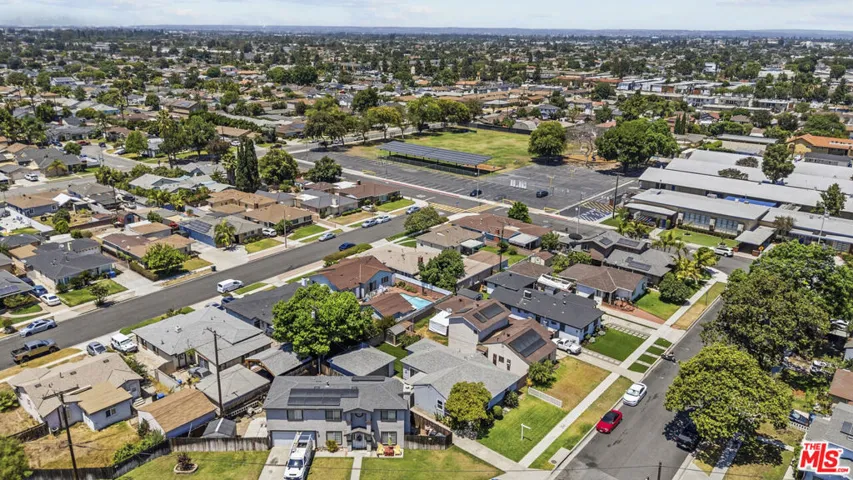 12817 Blodgett Avenue, Downey, California 90242