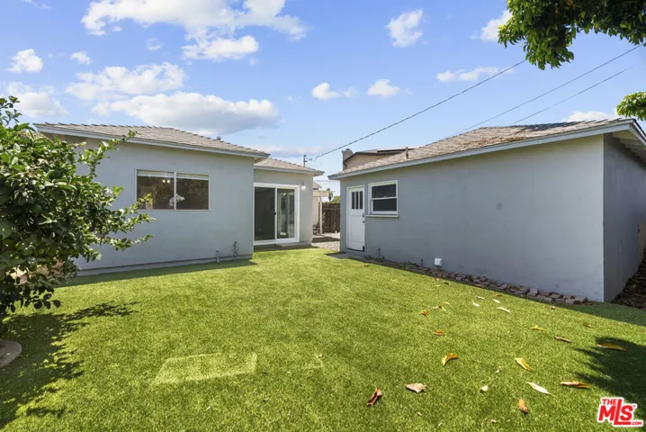 12817 Blodgett Avenue, Downey, California 90242