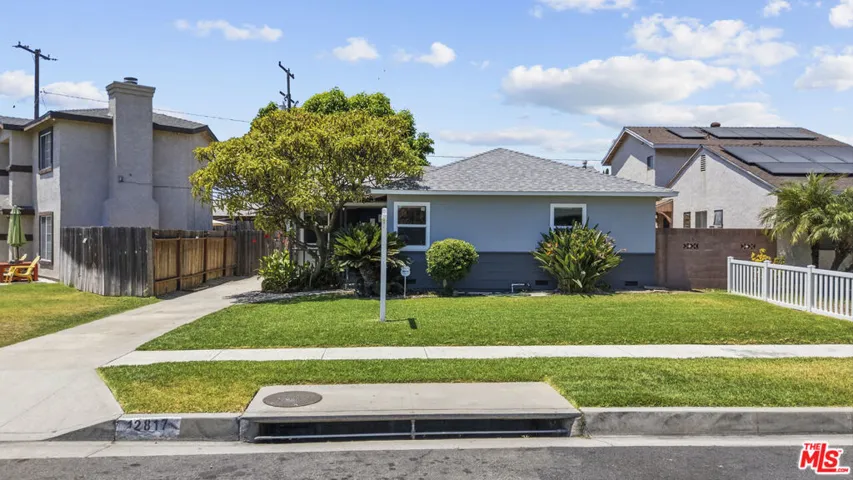 12817 Blodgett Avenue, Downey, California 90242