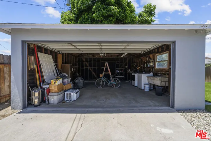 12817 Blodgett Avenue, Downey, California 90242