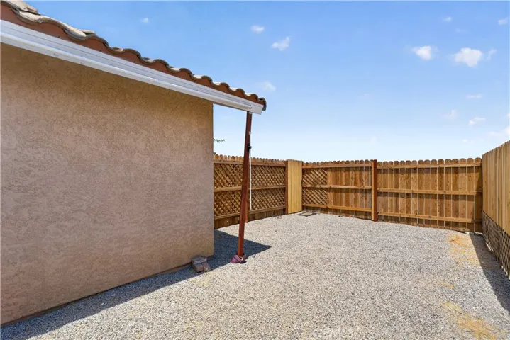 60187 Chesapeake, Joshua Tree, California 92252