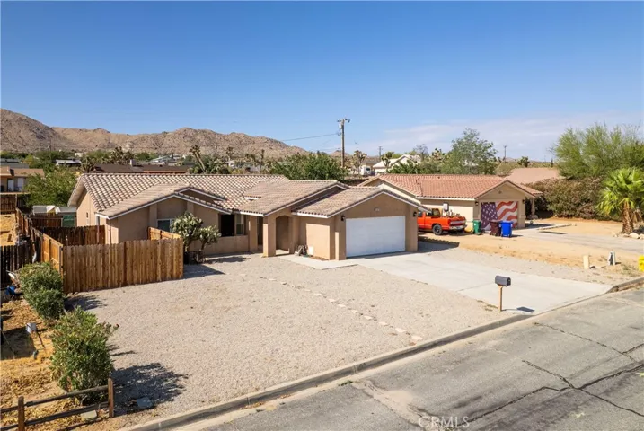 60187 Chesapeake, Joshua Tree, California 92252