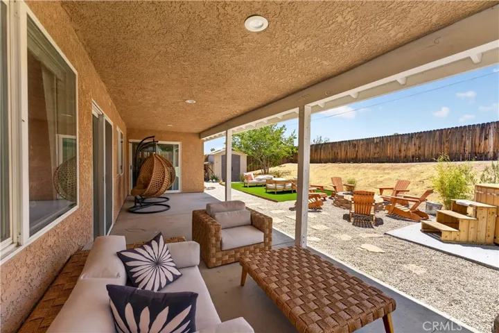 60187 Chesapeake, Joshua Tree, California 92252