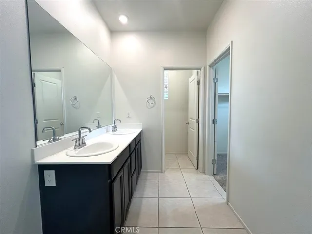 Master Bath Dual Sink & Vanity