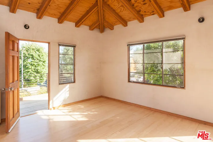 325 Indiana Avenue 4, Los Angeles, California 90291