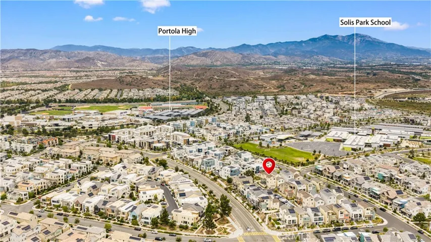 333 Baluster, Irvine, California 92618