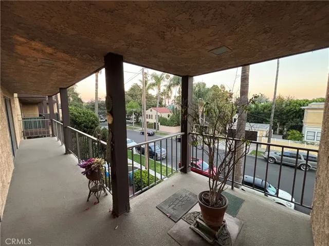 303 E 9th 7, Santa Ana, California 92701