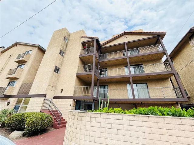 303 E 9th 7, Santa Ana, California 92701