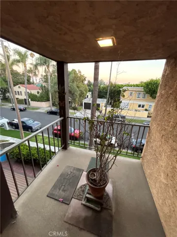 303 E 9th 7, Santa Ana, California 92701