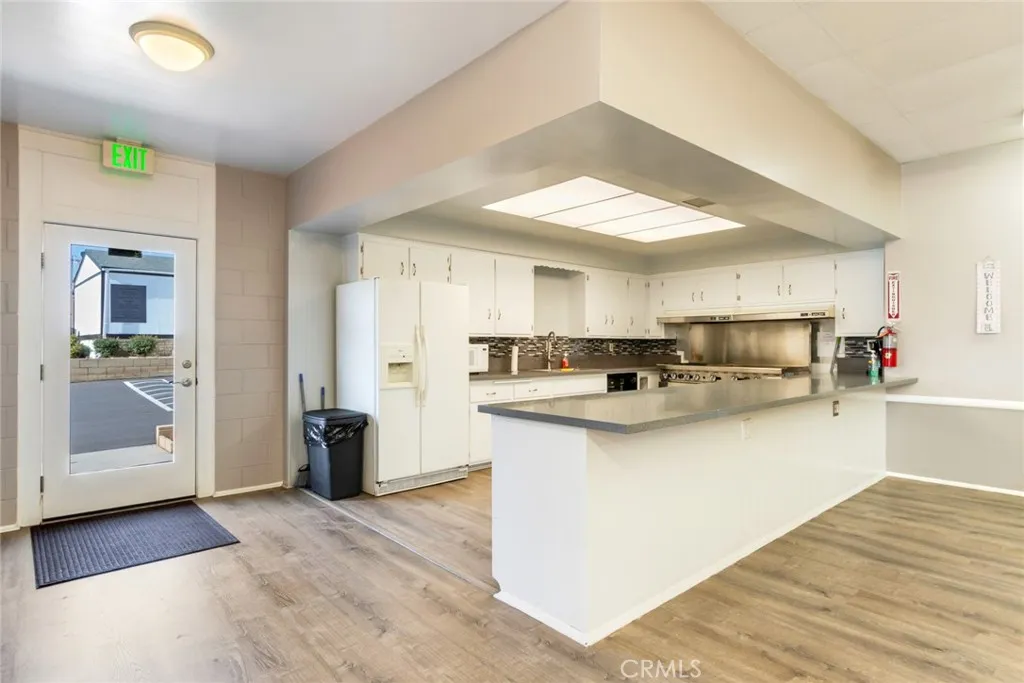 Club house kitchen with commercial grade stove
