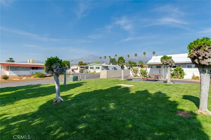 950 California 100, Calimesa, California 92320