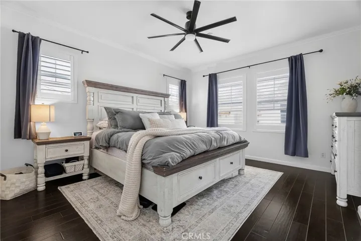 28142 Ashbrook, Valencia, California 91354