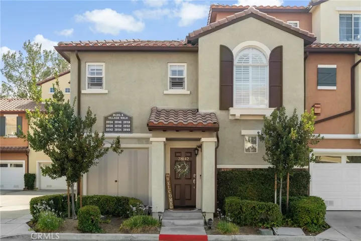 28142 Ashbrook, Valencia, California 91354