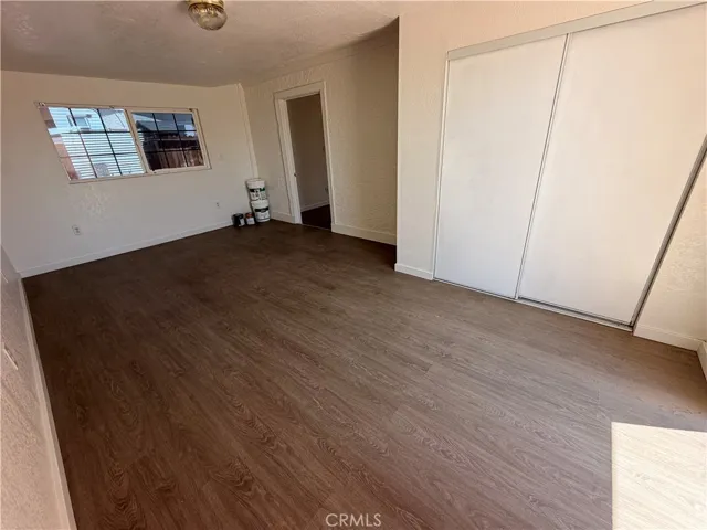bed#2 (larger room)