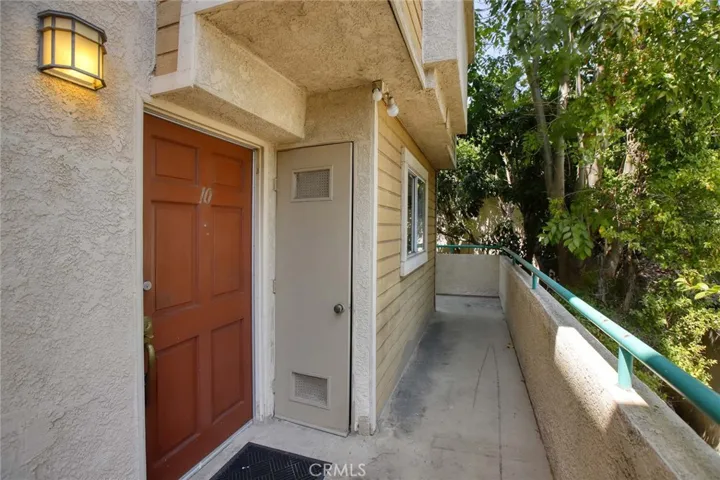 1421 5th 10, Glendale, California 91201
