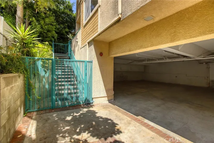 1421 5th 10, Glendale, California 91201