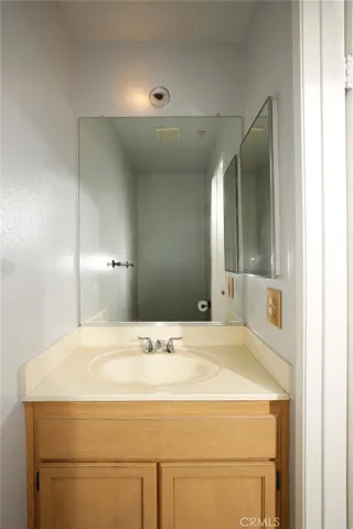 1421 5th 10, Glendale, California 91201