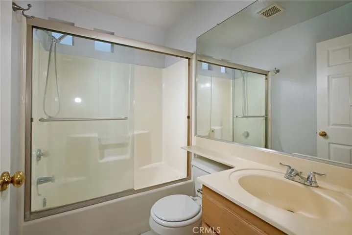 1421 5th 10, Glendale, California 91201