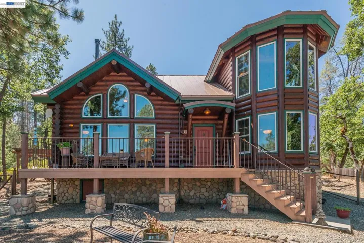 600 Top Of The Grade, Douglas City, California 96024-0000