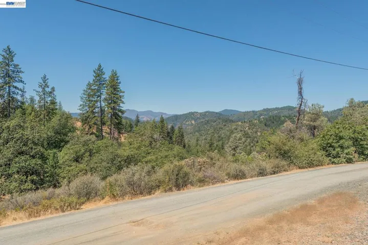 600 Top Of The Grade, Douglas City, California 96024-0000