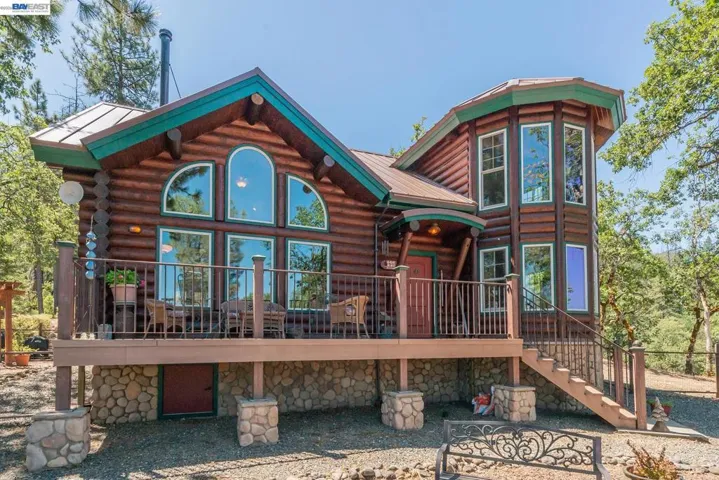 600 Top Of The Grade, Douglas City, California 96024-0000