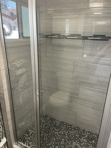 Walk in shower
