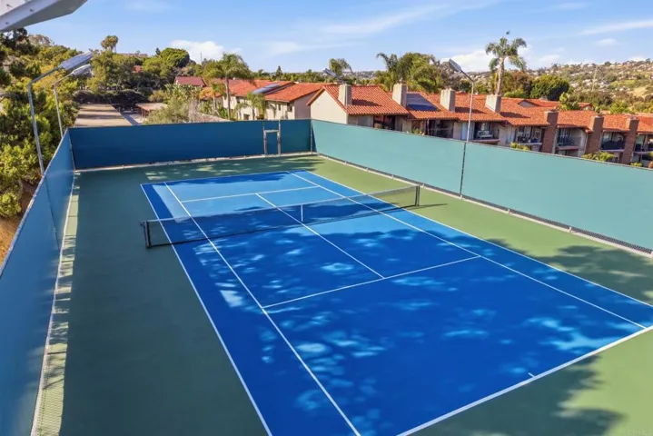 1907 Estrella De Mar Court A, Carlsbad, California 92009