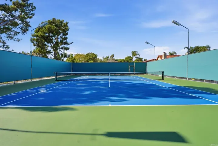 1907 Estrella De Mar Court A, Carlsbad, California 92009
