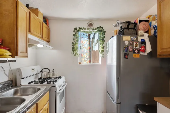 7032 Somerset, Paramount, California 90723