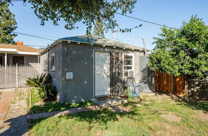 7032 Somerset, Paramount, California 90723