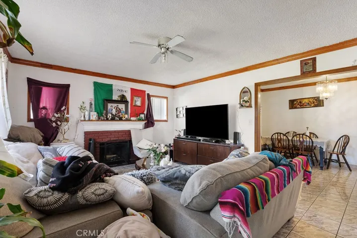 7032 Somerset, Paramount, California 90723