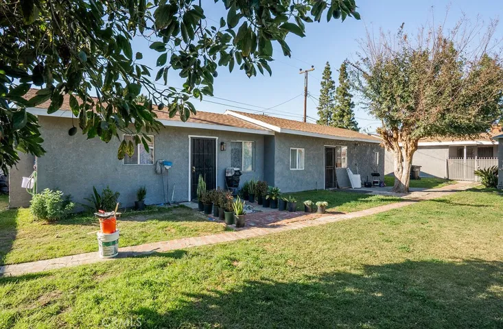 7032 Somerset, Paramount, California 90723