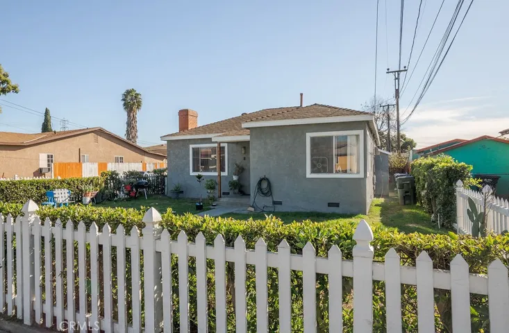 7032 Somerset, Paramount, California 90723