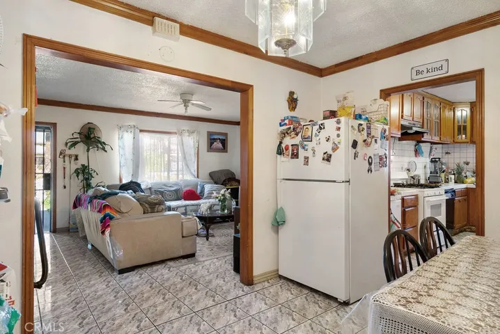 7032 Somerset, Paramount, California 90723