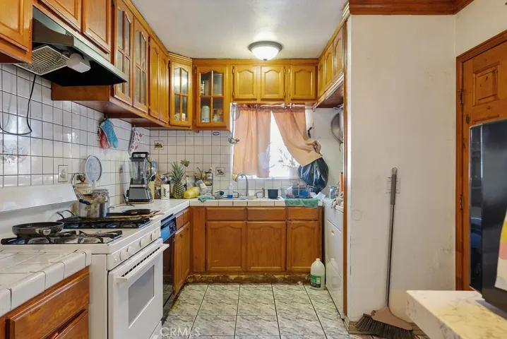 7032 Somerset, Paramount, California 90723
