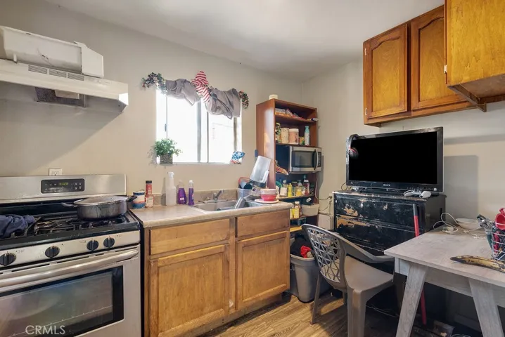 7032 Somerset, Paramount, California 90723