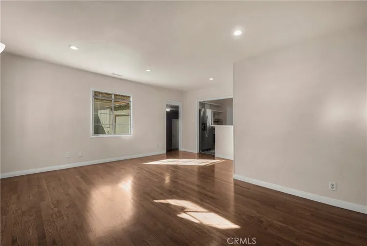 17455 Bullock Street, Encino, California 91316